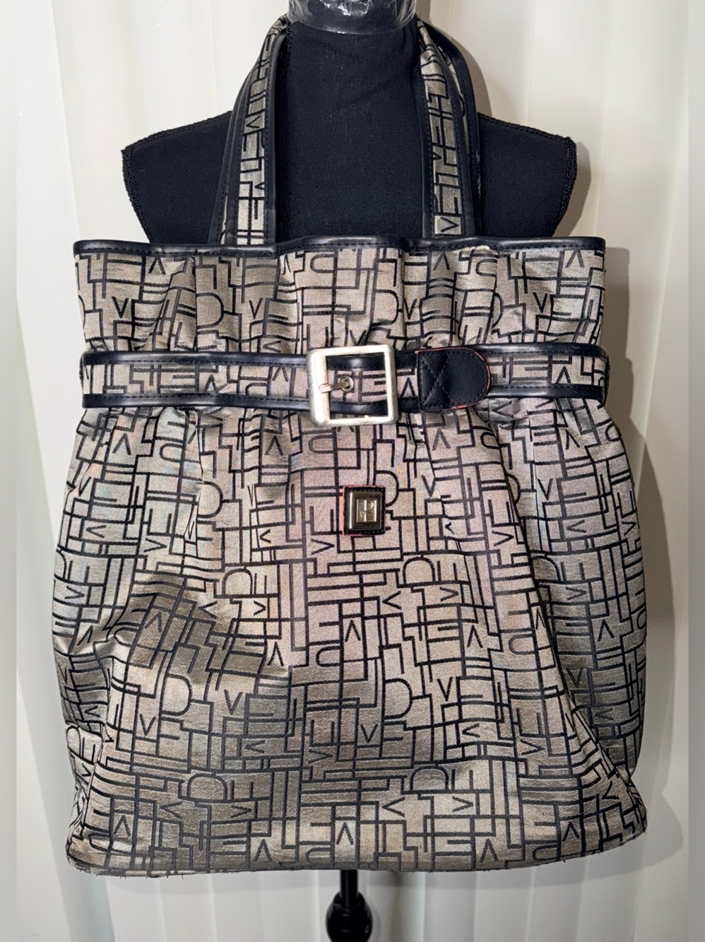 Diane Von Furstenberg DVF Studio Womens Bucket Laptop Tote Gray DVF Logo